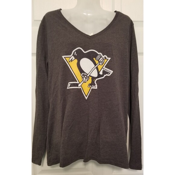 Pittsburgh Penguin's Women's Tee Shirt Size Large Gray V-Neck LOGO NHL Hockey - Picture 2 of 4